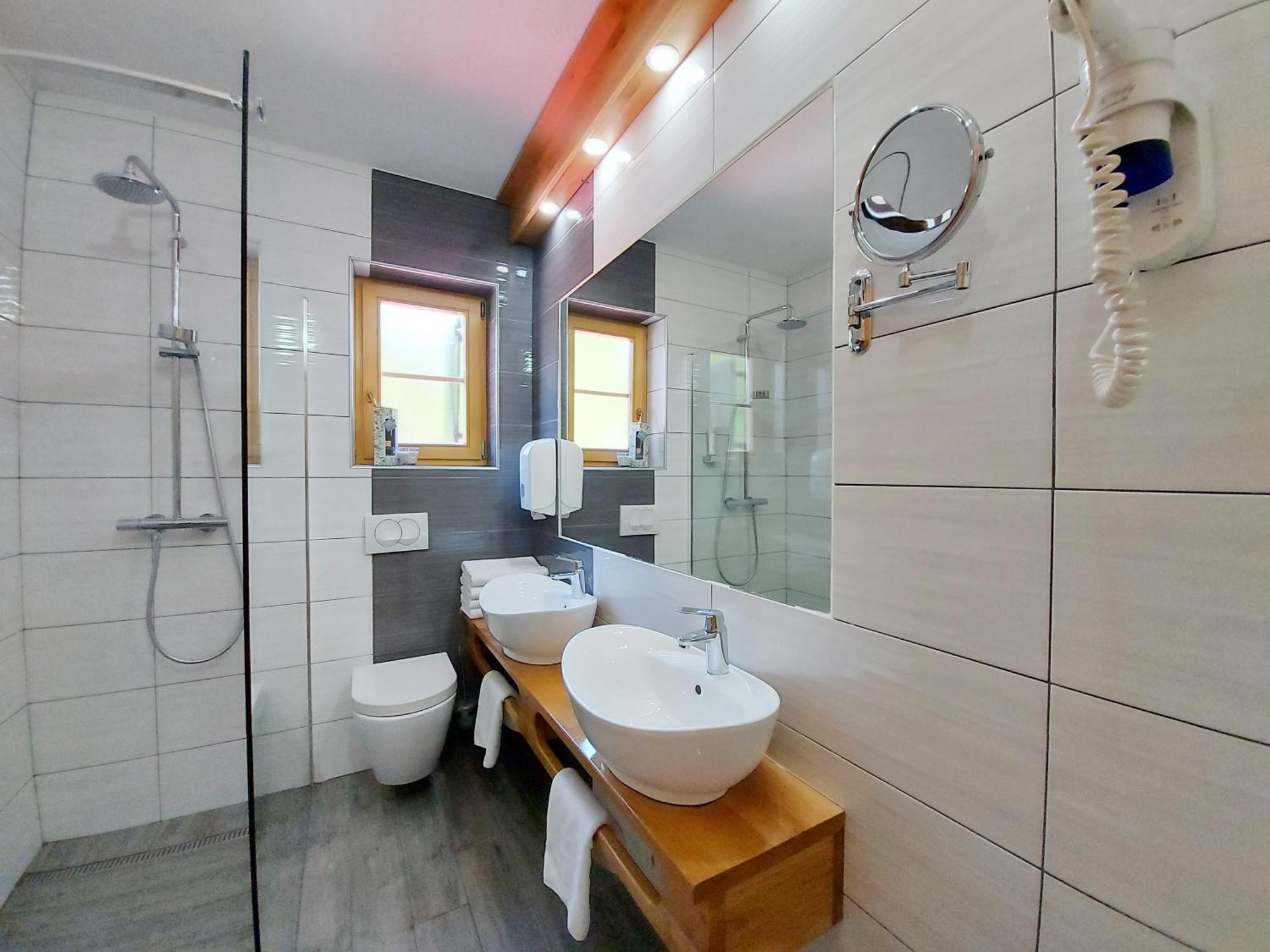 예제르체 Plitvice Etno House II B&B 외부 사진